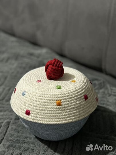 Корзинка для хранения резинок и заколок