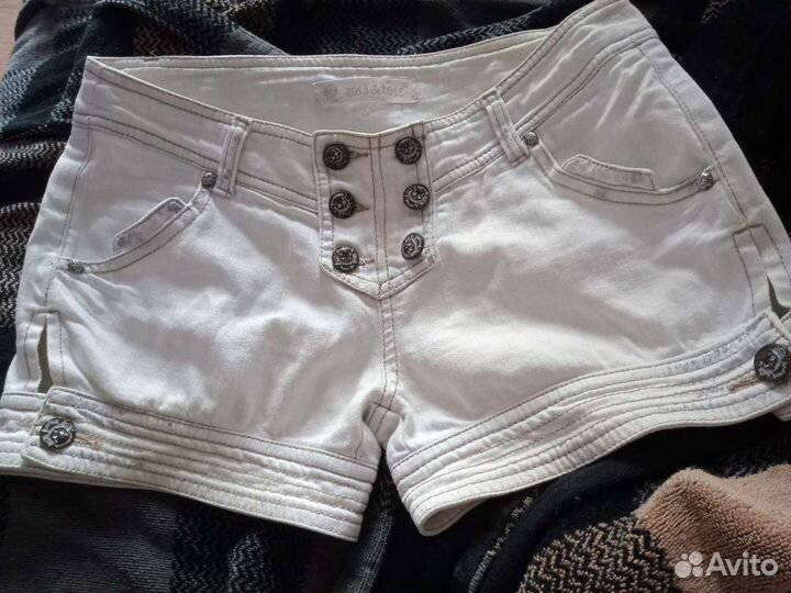 Шорты женские с черепами 44 размер