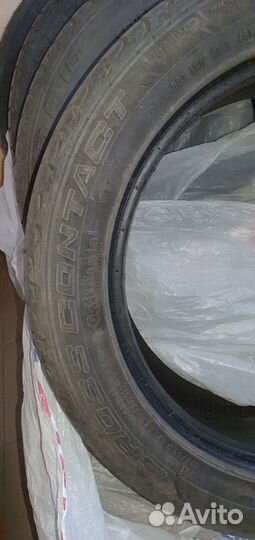 Continental CrossContact UHP 235/50 R18