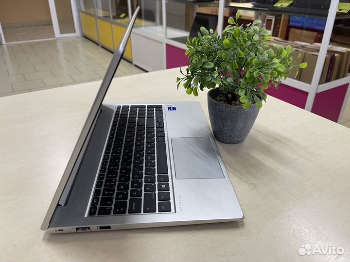 Ноутбук HP ProBook 450 G8/Core i7-11Gen/16GB/SSD/I