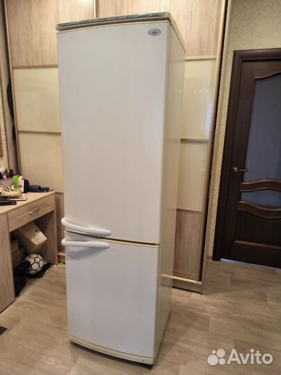 Холодильник 
