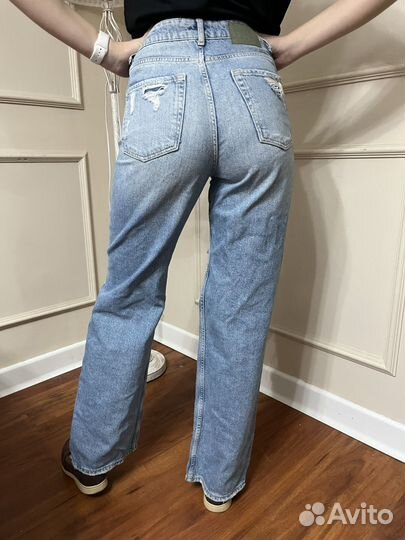 Джинсы zara