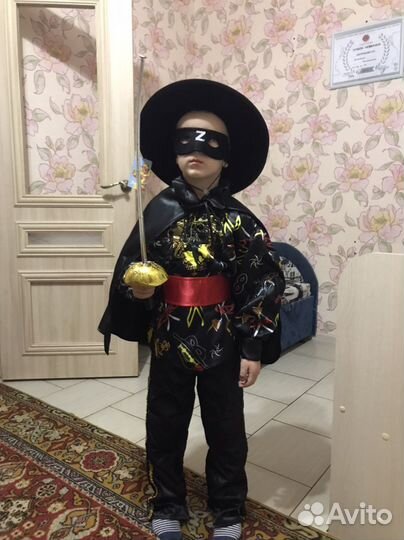 Новогодний костюм для мальчика 116-122 zorro