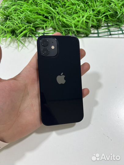 iPhone 12, 64 ГБ