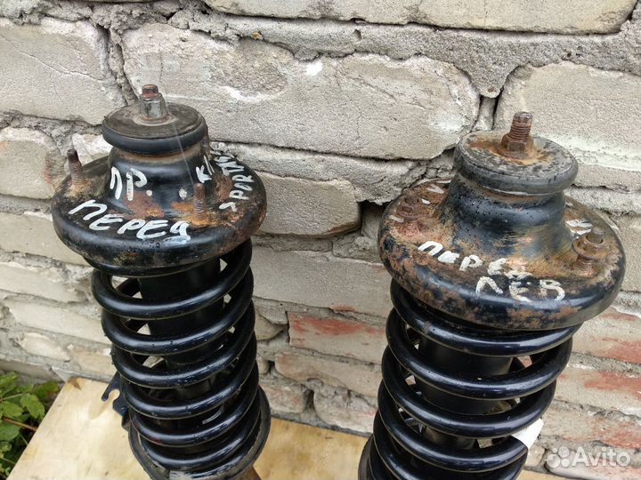 Стойка передняя Спортейдж 1 Kia Sportage 1