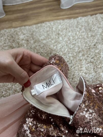 Платье праздничное 116