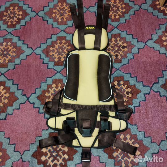 Бескаркасное автокресло