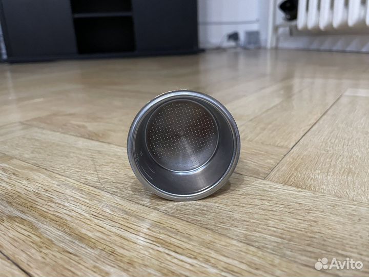 Кофеварка рожковая Polaris PCM 4009