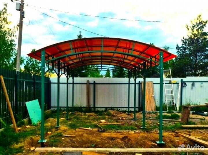 Навес для автомобиля из поликарбоната