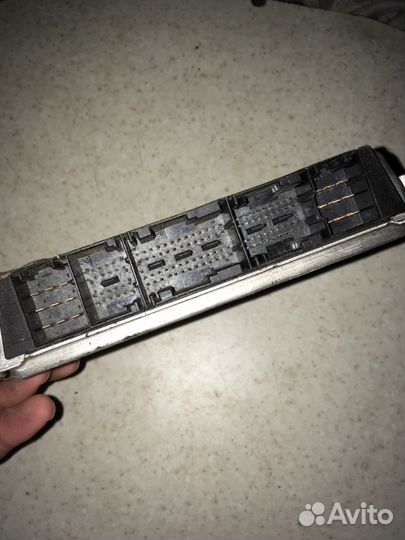 Блок управления Mercedes W203 2.2cdi A6111537779