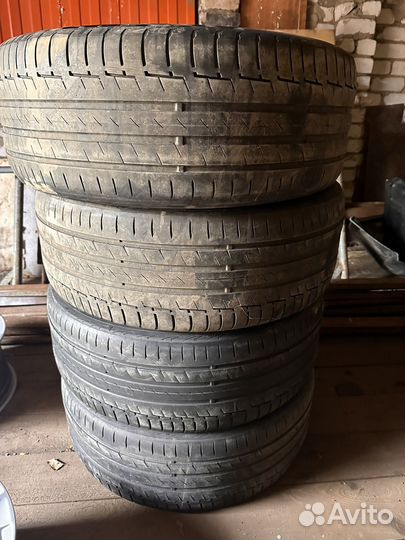 Continental PremiumContact 6 235/50 R19