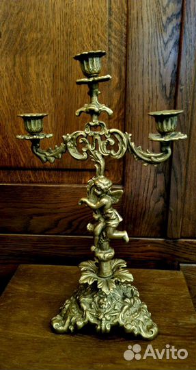 Антикварный подсвечник