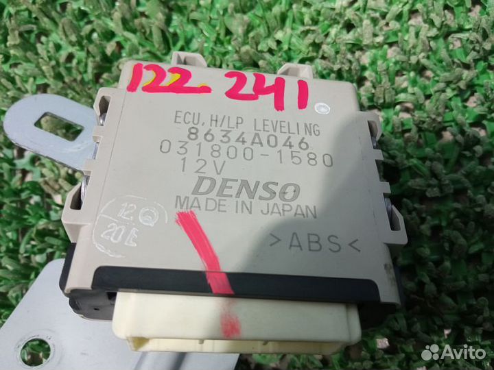 Блок управления освещением Mitsubishi Pajero Sport