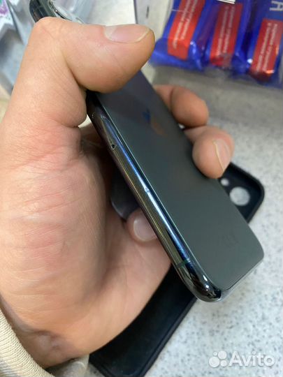 iPhone 11 Pro, 64 ГБ