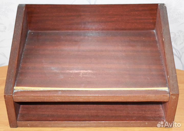 Чемодан, полка, подставка под электропечку, грелка