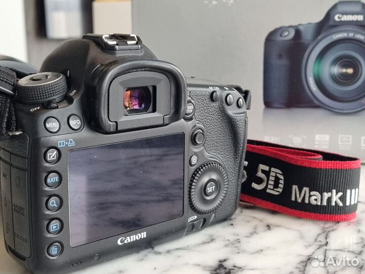 Фотоаппарат Canon 5D mark iii