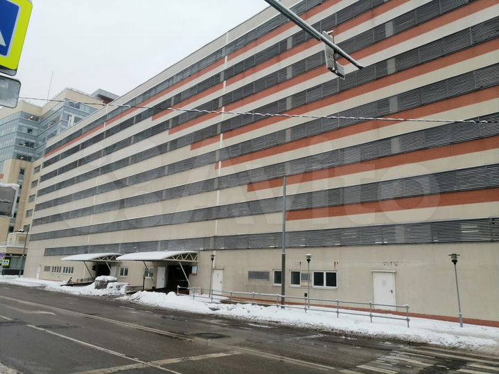 Машиноместо, 14 м²