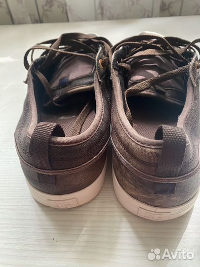 Кроссовки мужские