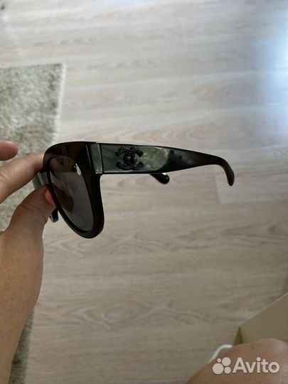 Солнцезащитные очки женские chanel