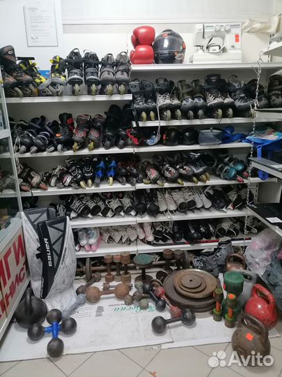 Мини-печь Maxwell MW-1852 BK