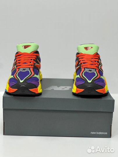 Кроссовки женские New balance 9060 цветные