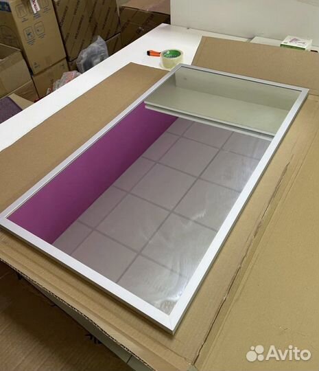 Зеркало настенное