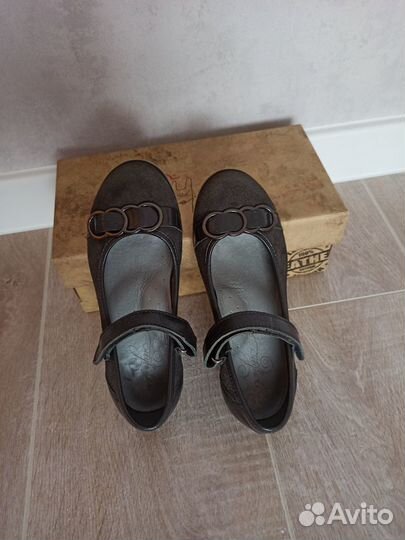 Туфли Лель натуральные 31р и 33 р