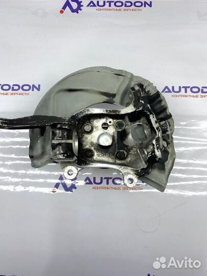 Цапфа в сборе со ступицей передняя левая Bmw 5