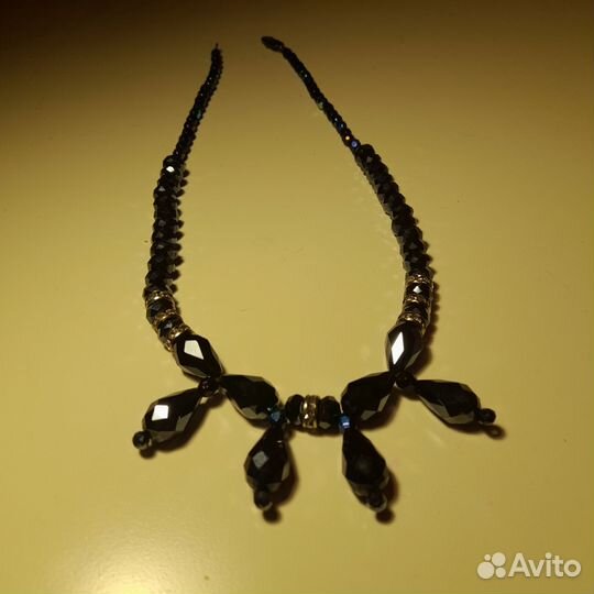 Колье 