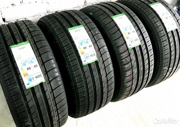 Triangle Sports TH201 225/30 R20 86ZR