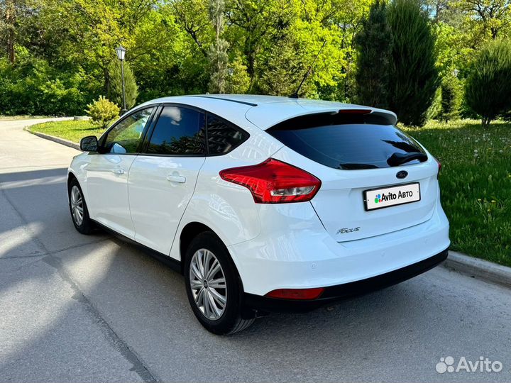 Ford Focus 1.6 МТ, 2016, 105 881 км