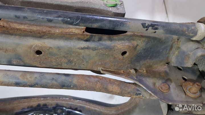 Балка подвески задняя Land Rover Range Rover Evoque, 2015