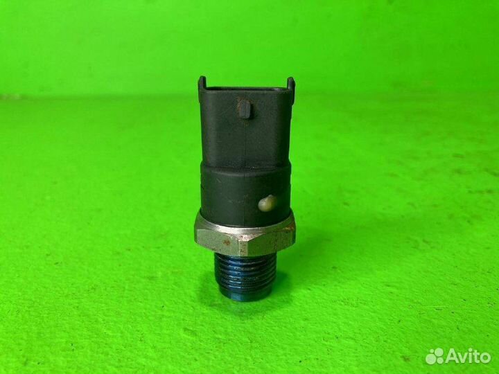 Датчик давления топлива MAN TGA