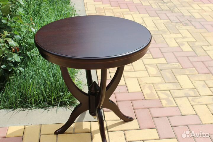 Столик кофейный круглый
