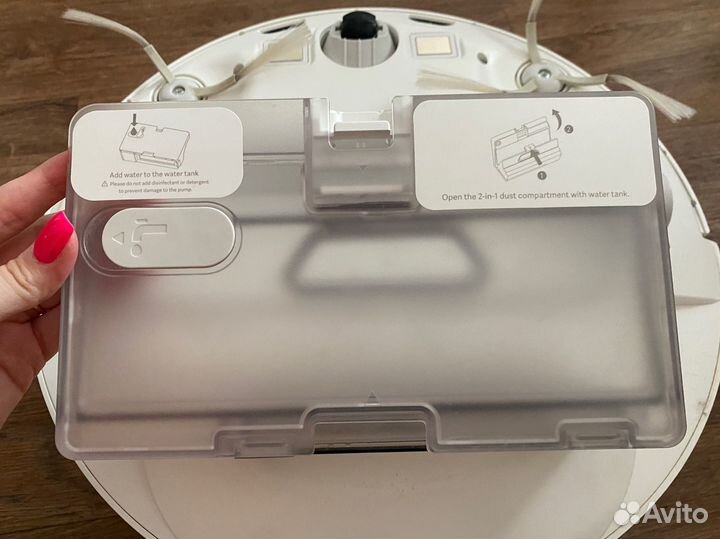 Робот пылесос Xiaomi Mi Robot Vacuum Mop Essential