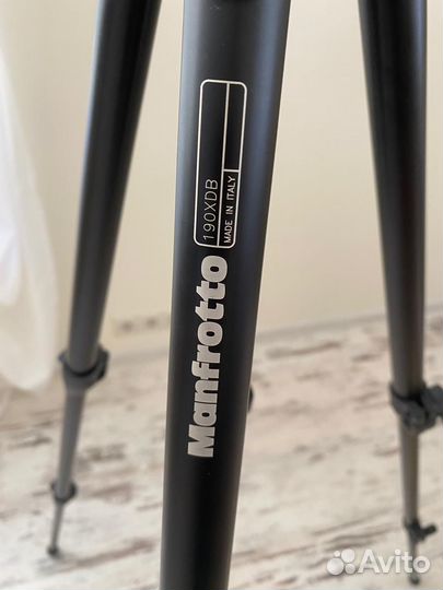 Штатив manfrotto 190xdb