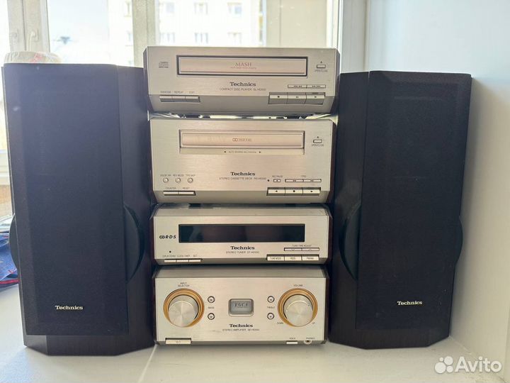 Музыкальный центр Technics SC-HD550