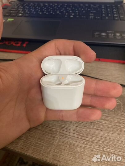 Airpods 2 кейс оригинал