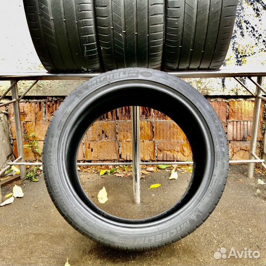 Michelin Latitude Sport 3 295/35 R21