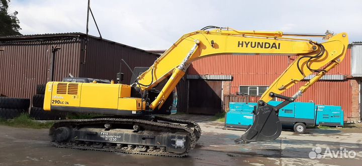 Услуги аренды гусеничного экскаватора 30 т. 1,5 м3