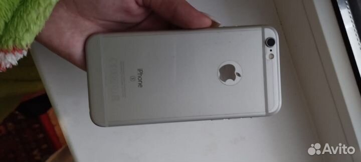 iPhone 6S, 16 ГБ
