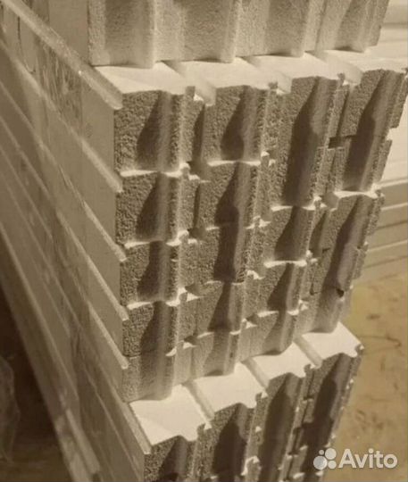 Тёплый подставочный профиль для окон