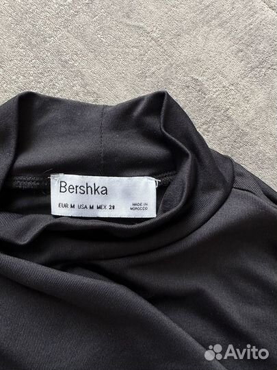 Топ Bershka