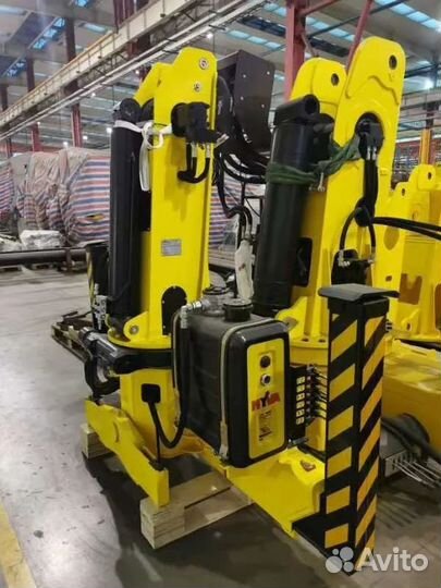 Кран-манипулятор Hyva / Автокран Hayward HST6.3E3