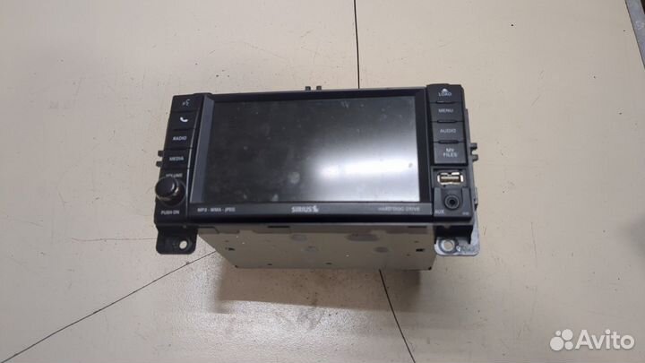 Магнитола Jeep Grand Cherokee, 2011