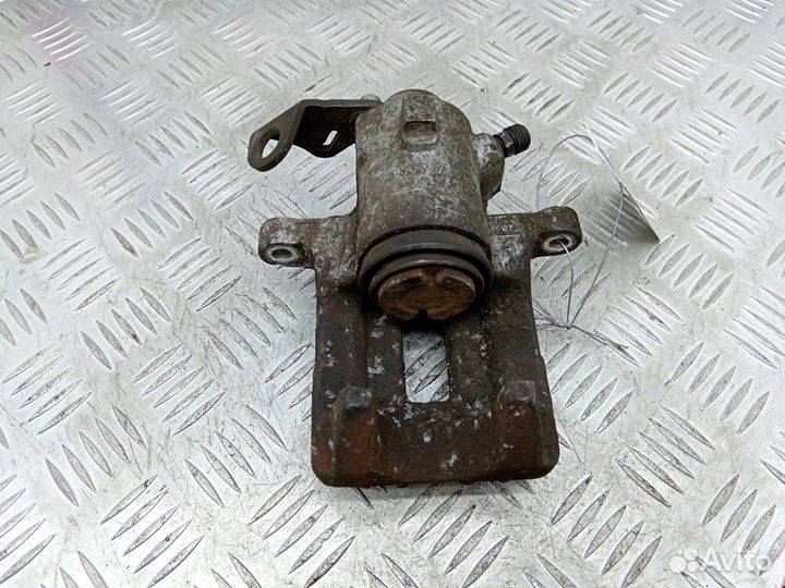 Суппорт задний левый для Volkswagen Golf 4