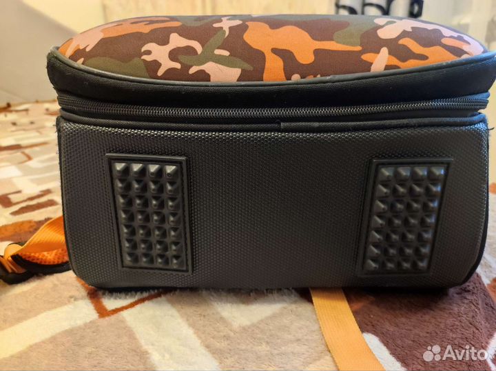 Школьный рюкзак