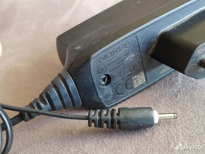 Зарядные устройства и провода