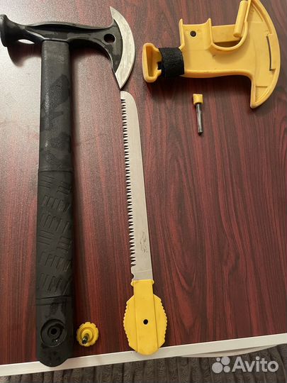 Топорик туристический