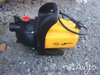 Садовый поверхностный насос /Denzel